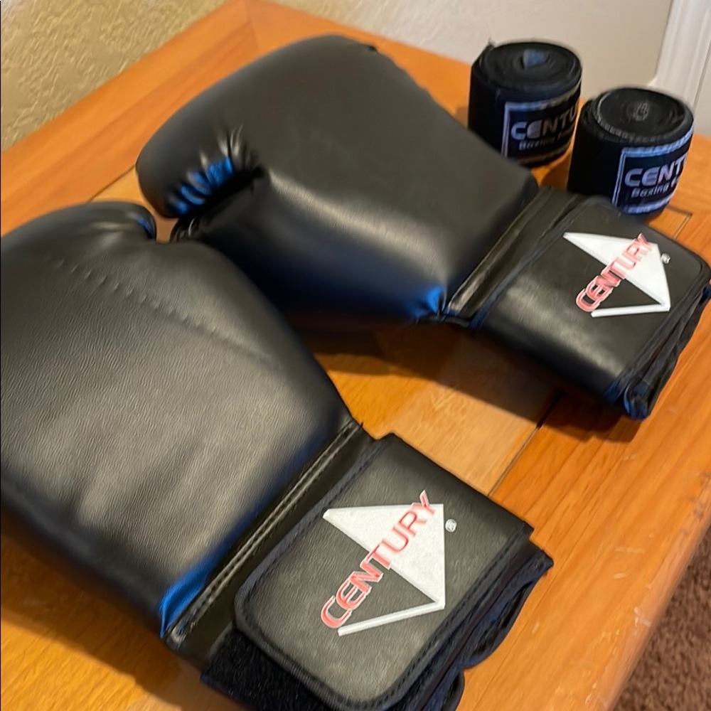 Black Kickboxing Gloves